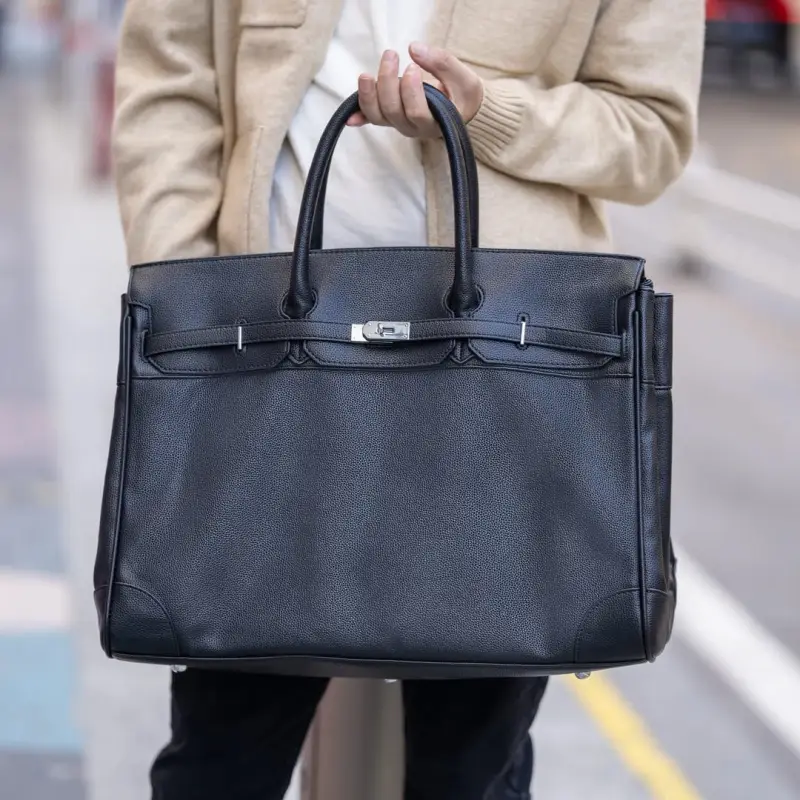 Sac Executive Minimal Noir – Très Grand Format